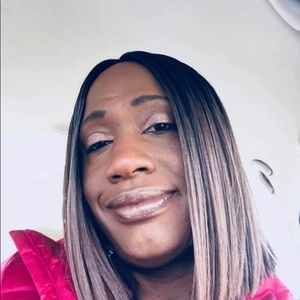 Meet your Posher, Theresa